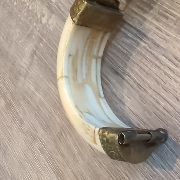 Vintage Bone Brass Agate Stone Bangle - Picture 13 of 14